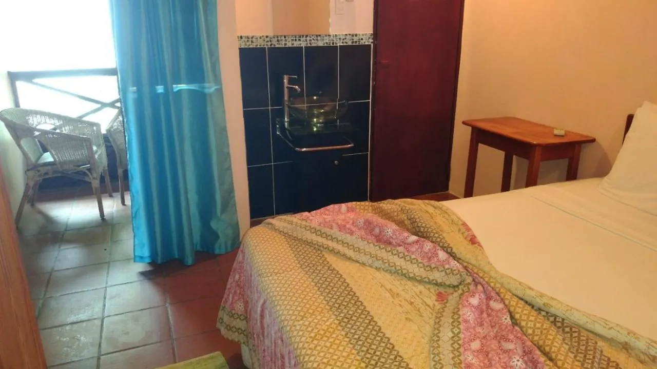 Le Grand Almandier Guest House Grande Riviere 2*,